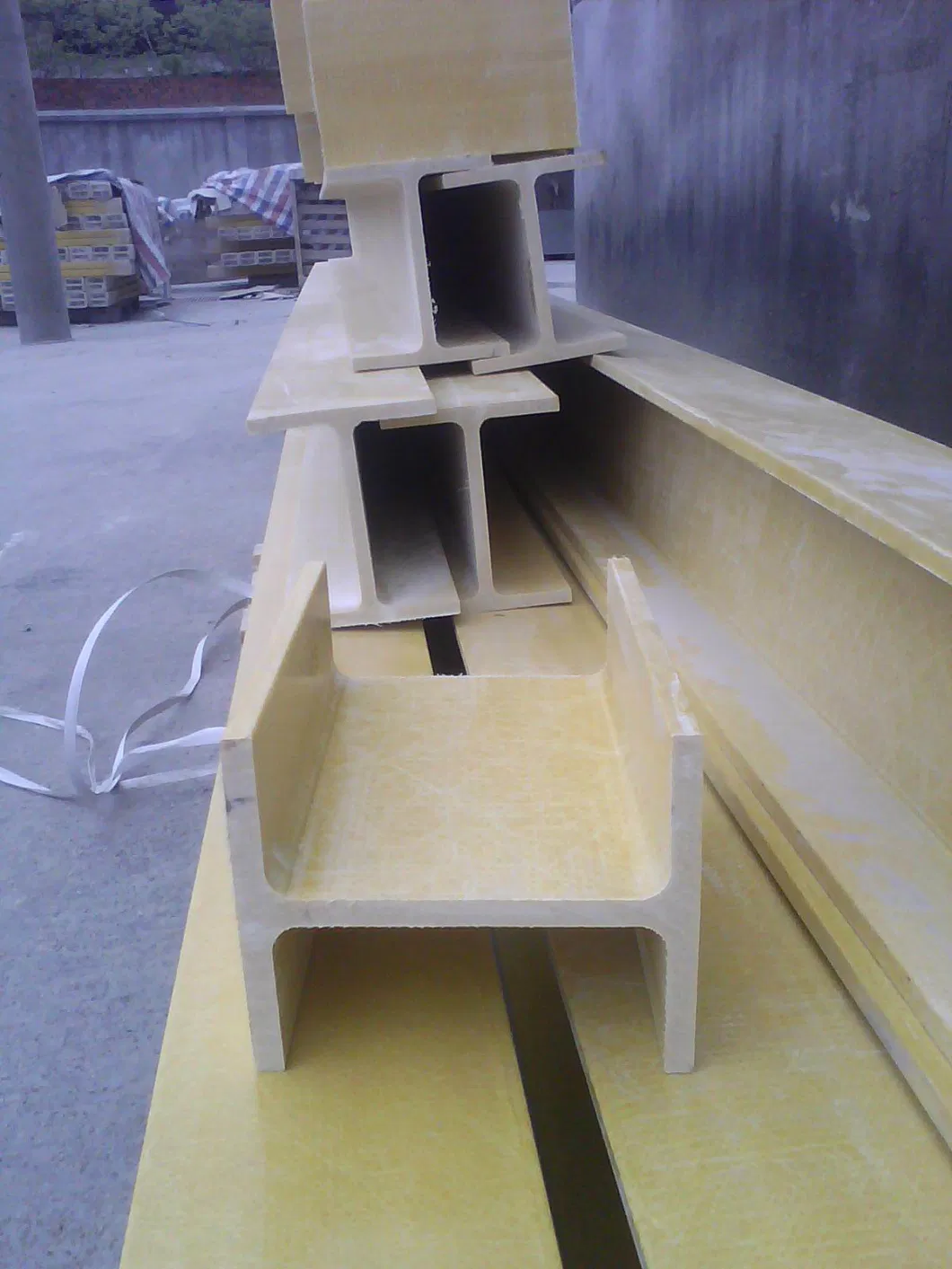 Pultrusion High Strength UV Fiberglass I Shape Beam